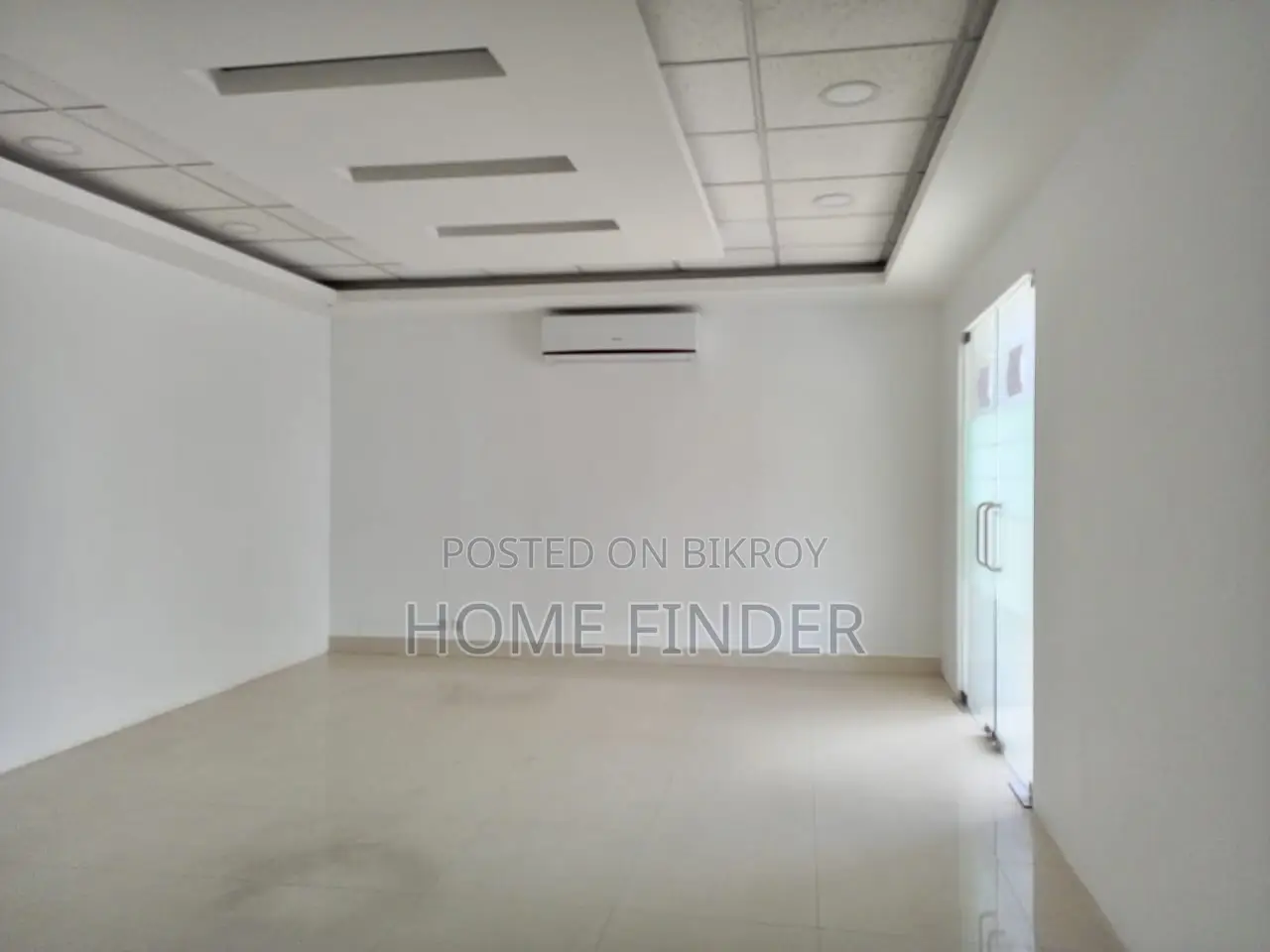 5850 Rent Furnished Office Available @ Gulshan Avenue