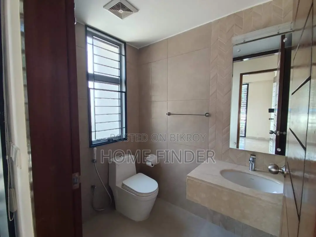 Luxurious Modern Facilities Apt: Rent In GULSHAN 2