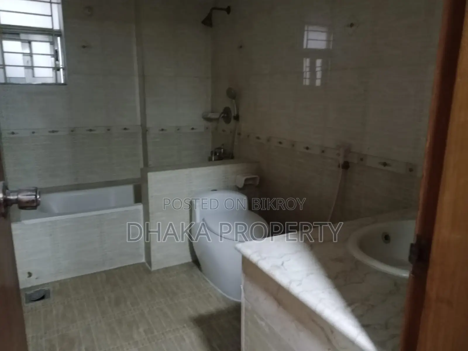 4300-Sqft Luxury 4 Bedrooms Apartment Rent in Gulshan North