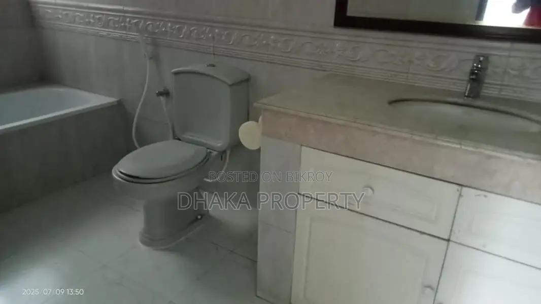 4300-Sqft Luxury 4 Bedrooms Apartment Rent in Gulshan North