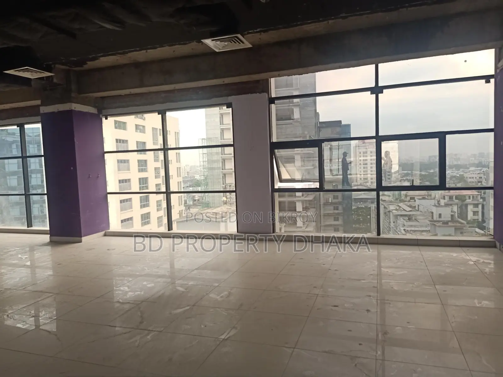 3800 Sqft Open Commercial Space for Rent in Gulshan Avenue