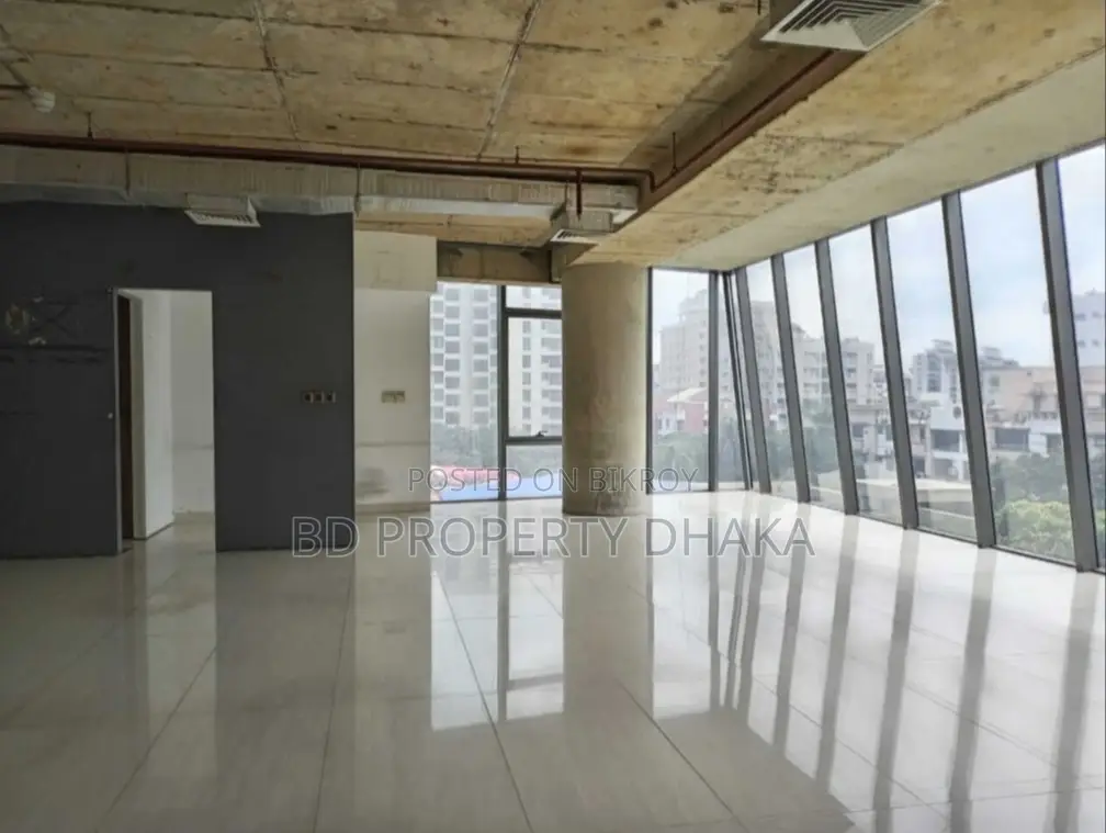 3300 Sqft Open Commercial Space Rent In Gulshan Avenue
