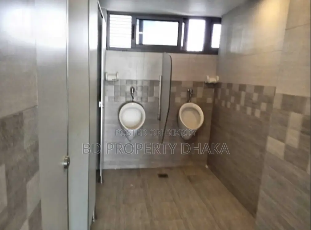 3300 Sqft Open Commercial Space Rent In Gulshan Avenue