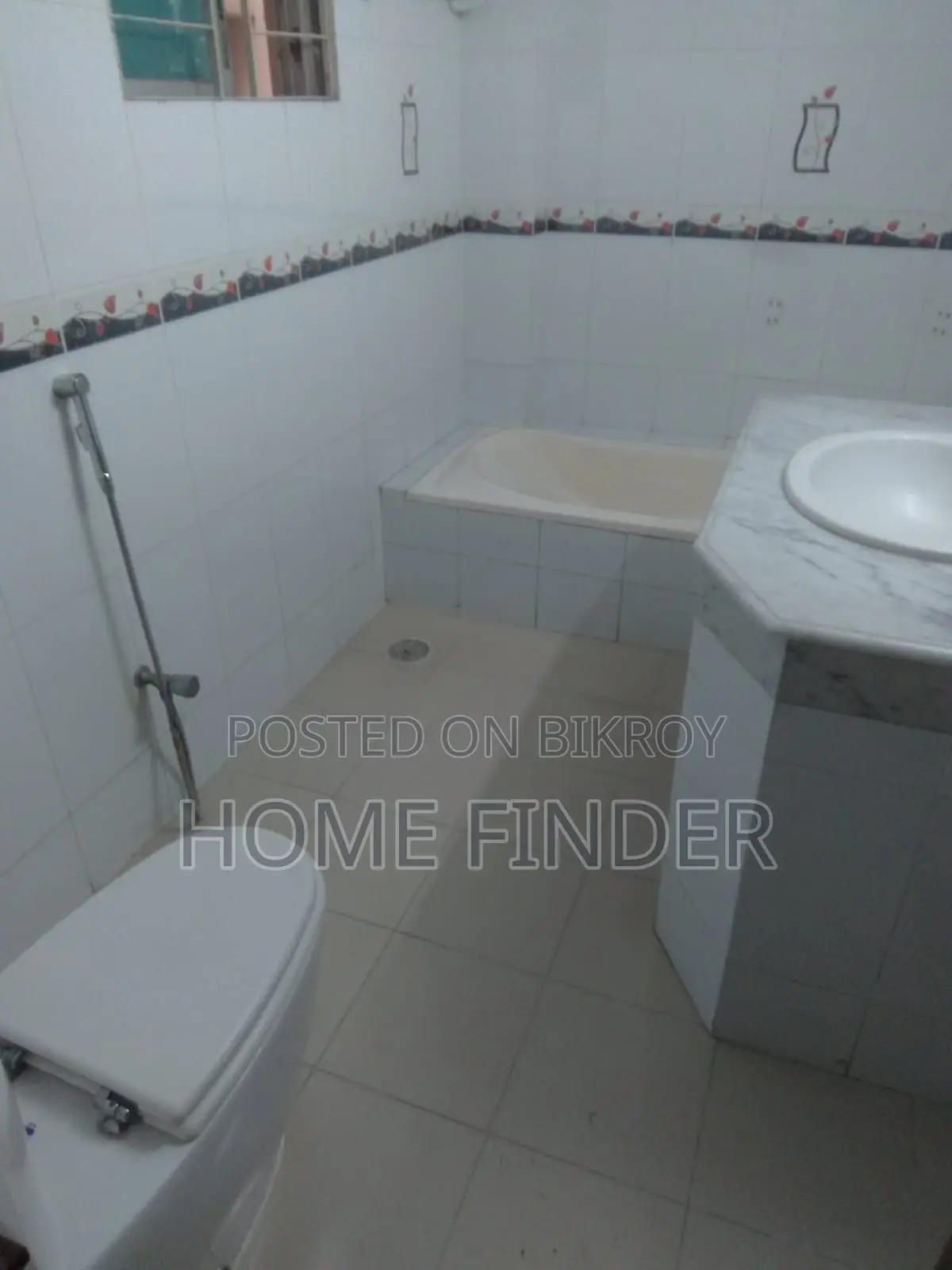 Unfurnished 3Bed-2200 Sq Ft Apartment For Rent In Gulshan