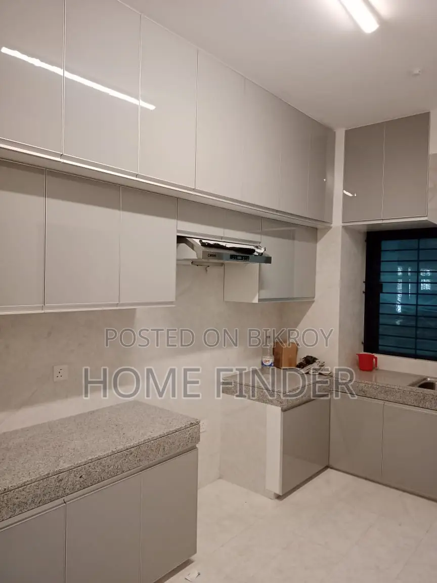 Exclusive 2400 Sq Ft Apartment Available For Rent @ GULSHAN