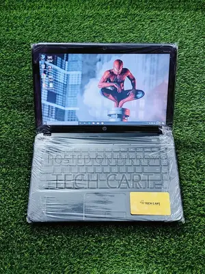 HP i5 8gb RAM SSD+HDD সহ ফ্রিল্যান্সিং ল্যাপটপে ছাড়
