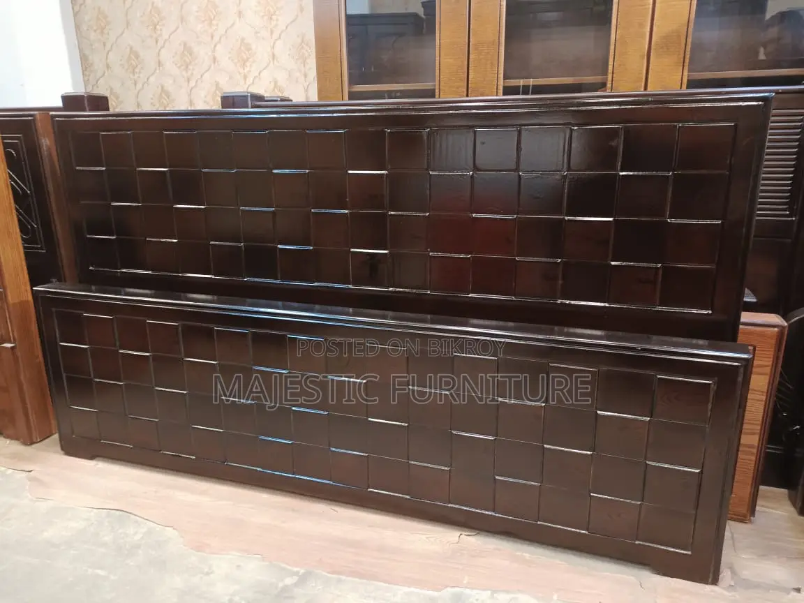 BED 6/7 FEET LACQUER M # 2733