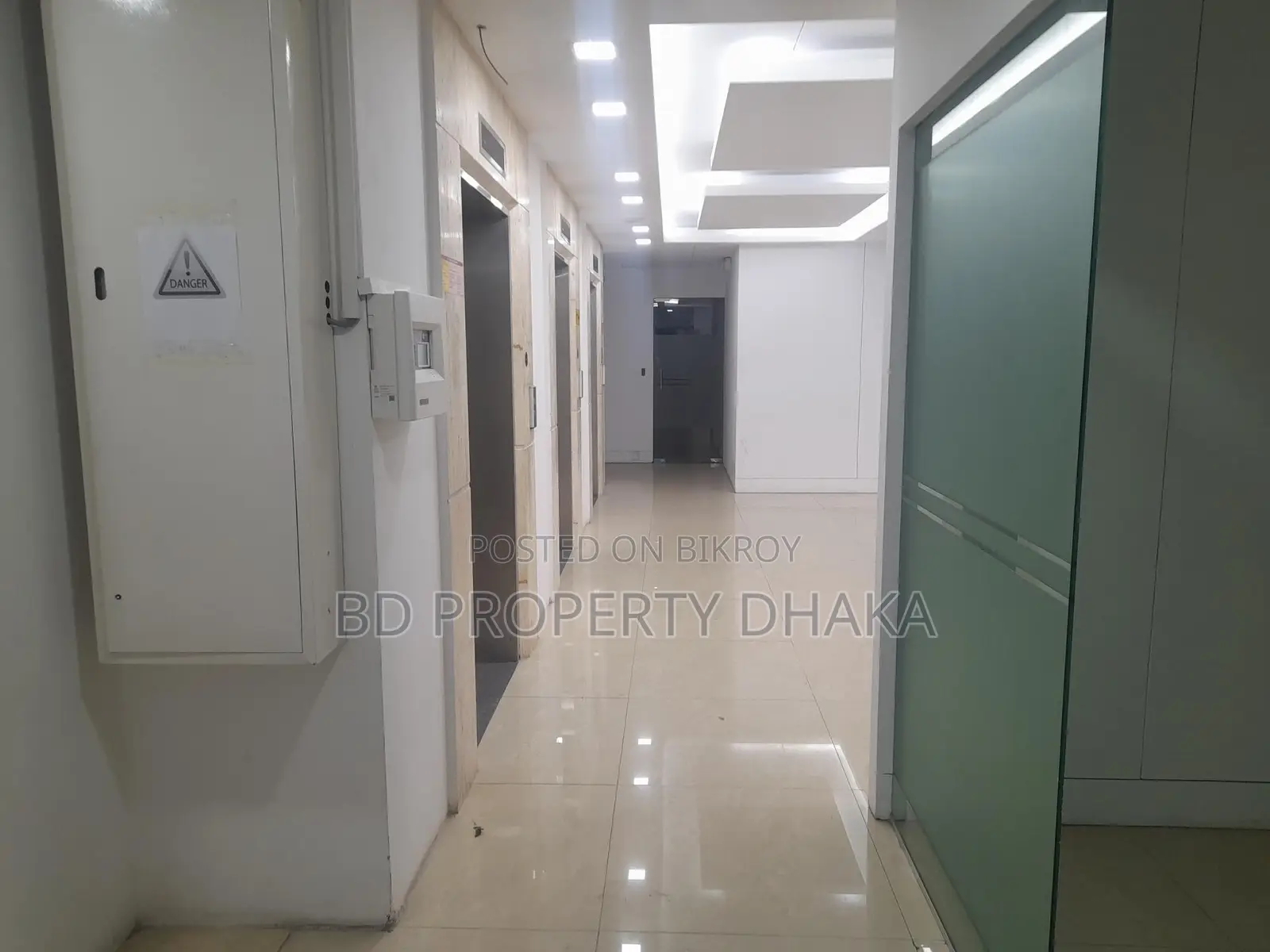 6080 Sqft Nicely building Semi furnished Commercial Space Rent In Gulsha