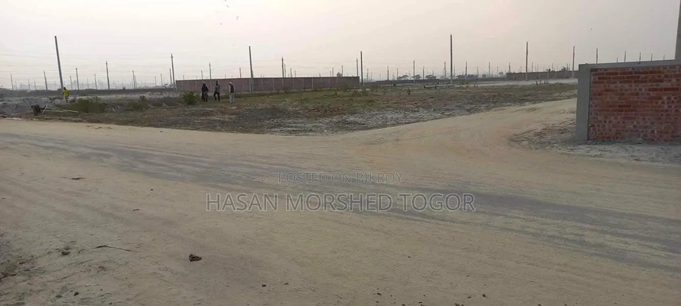 Bashundhara N extension Land share