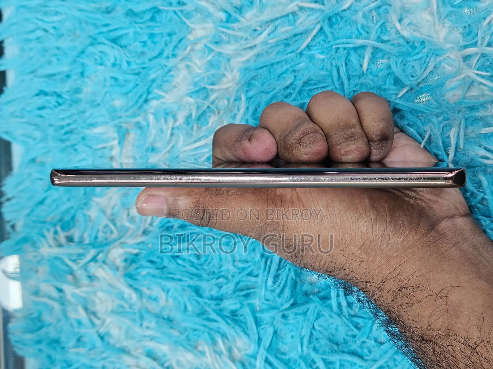 Vivo V40E 5G 8GB 128 (Used)