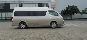 Grand Cabin Hiace For Rent