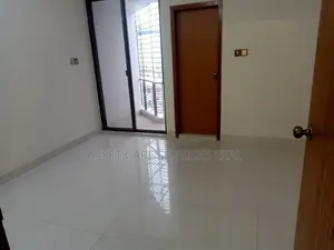 বনানীতে ৫০০০ বর্গফুটের অফিস স্পেস ভাড়া।