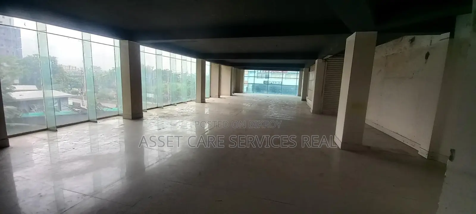4000 Sqft Commercial Space Rent @ Gulshan Avenue.