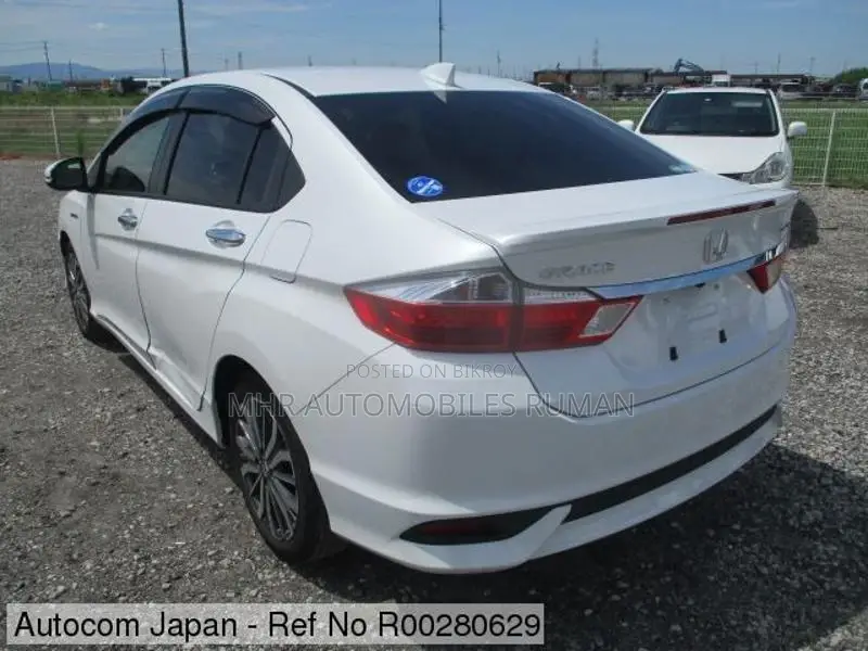 Honda Grace EX LED Package 2020