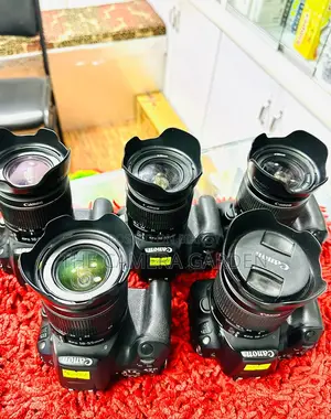 offer 2024 canon 200d with 18 55mm lens all gift