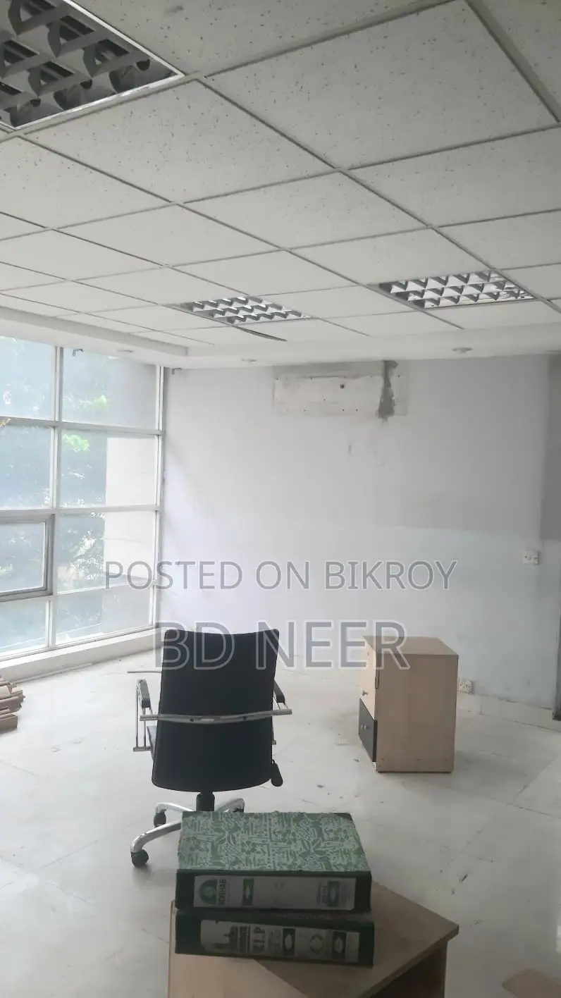 Residence Building 3200 SqFt 3rd Floor Available Rent in Banani