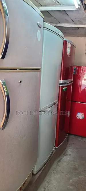 কিছু ব্যবহৃত এবং নতুন ফ্রিজ বিক্রি হবে