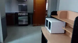 গুলশানে ২৬০০ স্কয়ার ফিটের ফুল ফার্নিশড অ্যাপার্টমেন্ট ভাড়া