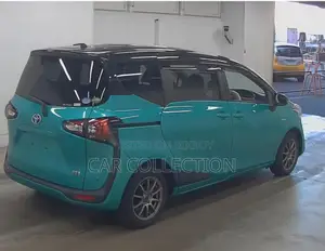 Toyota Sienta 2020