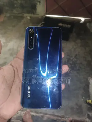 Realme XT 6/64 (Used)