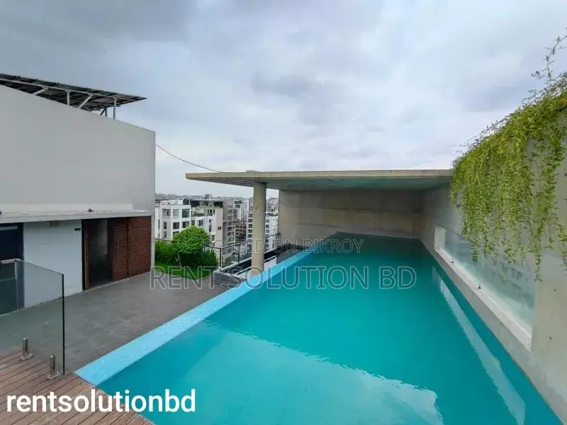 বারিধারায় ভাড়ার জন্য ৪০০০ বর্গফুটের বিলাসবহুল সেমি-ফার্নিশড অ্যাপার্টমেন্ট