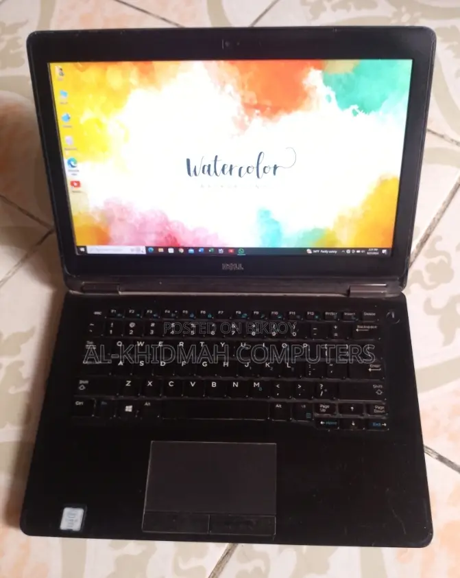 Dell Core i5 6th Gen Laptop, 14" HD Display, 4GB RAM, 128GB SSD.