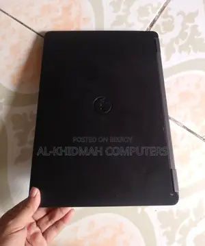 Dell Core i5 6th Gen Laptop, 14" HD Display, 4GB RAM, 128GB SSD.