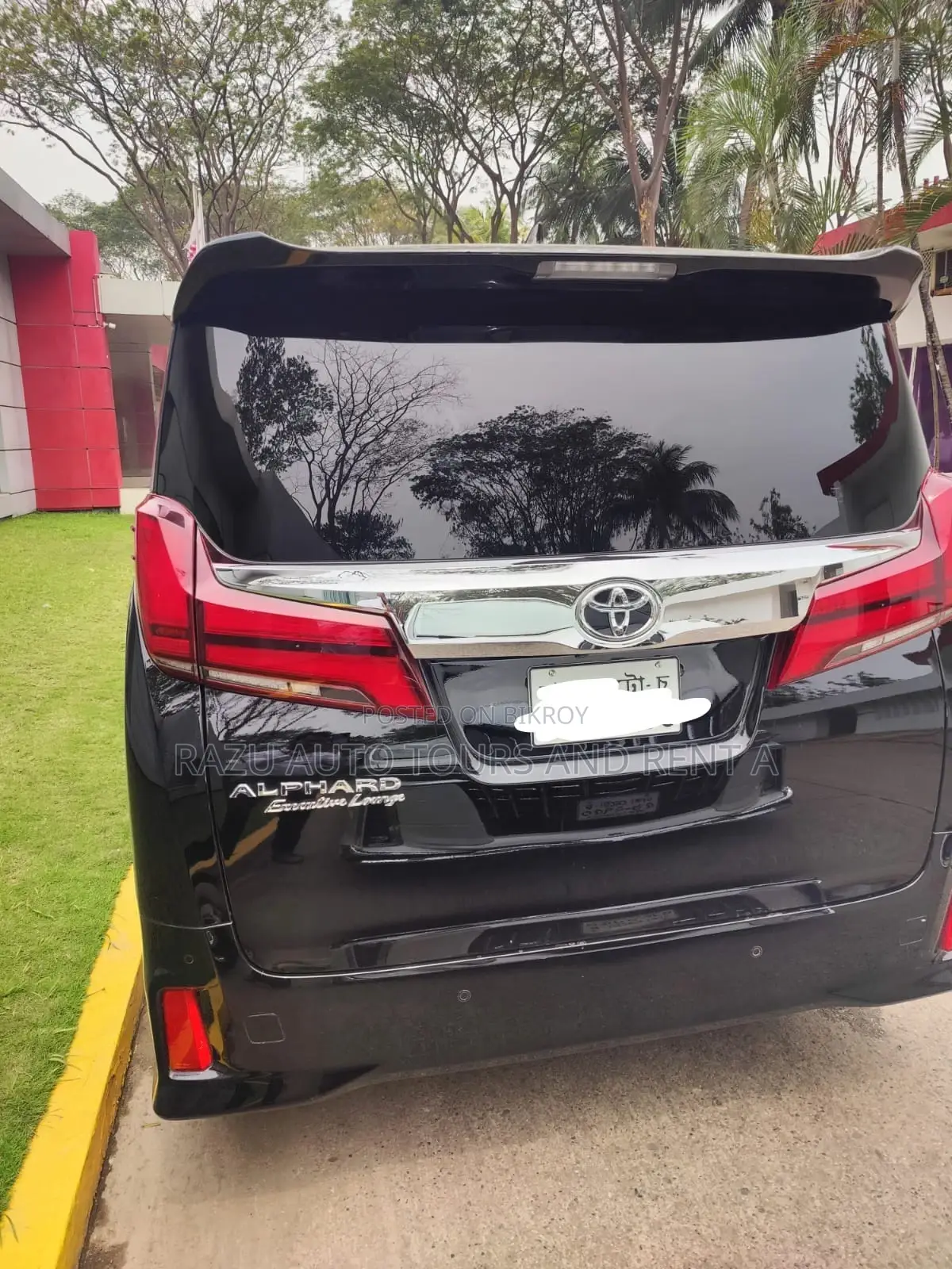 Rent an Alphard
