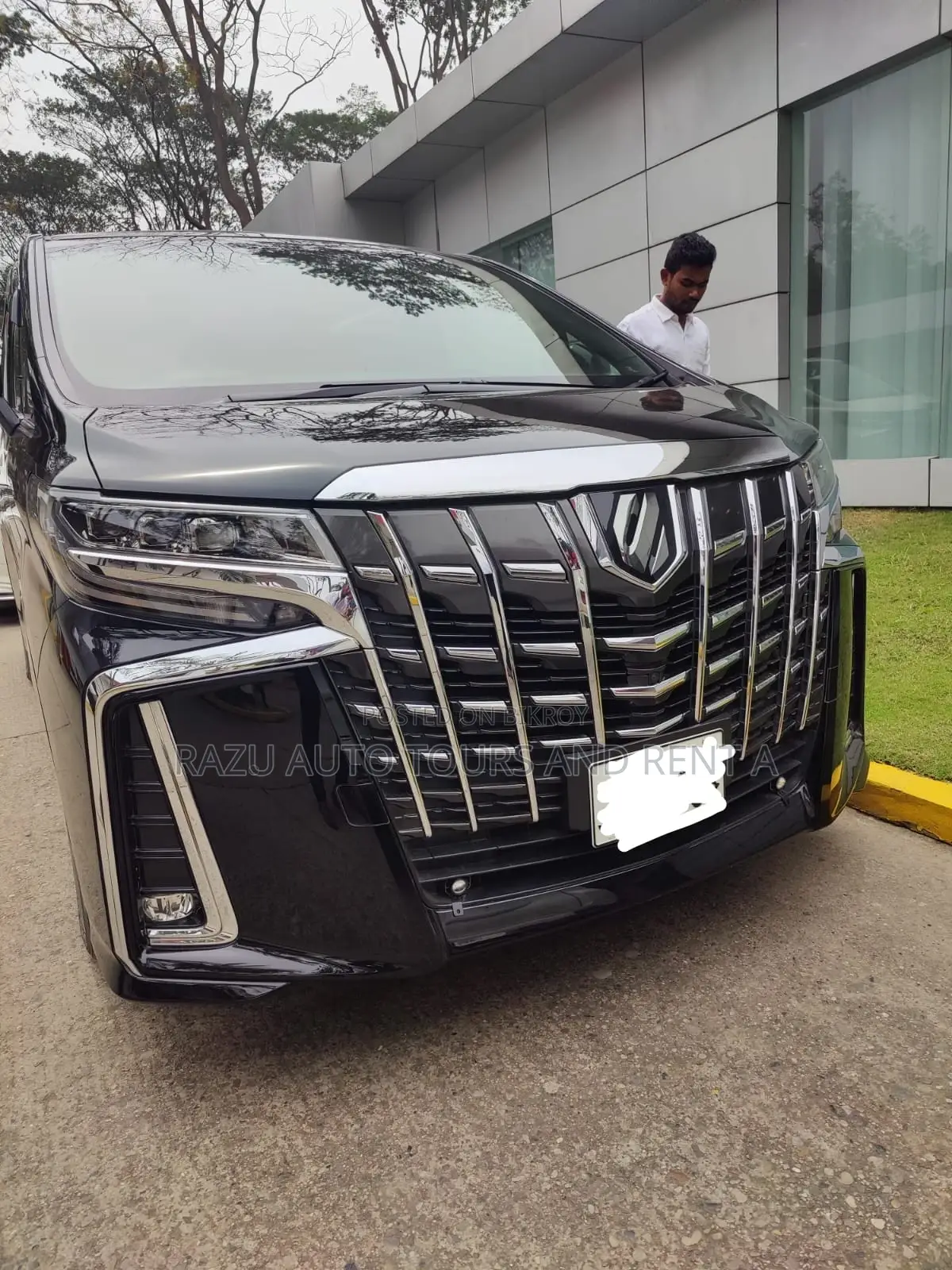Rent an Alphard