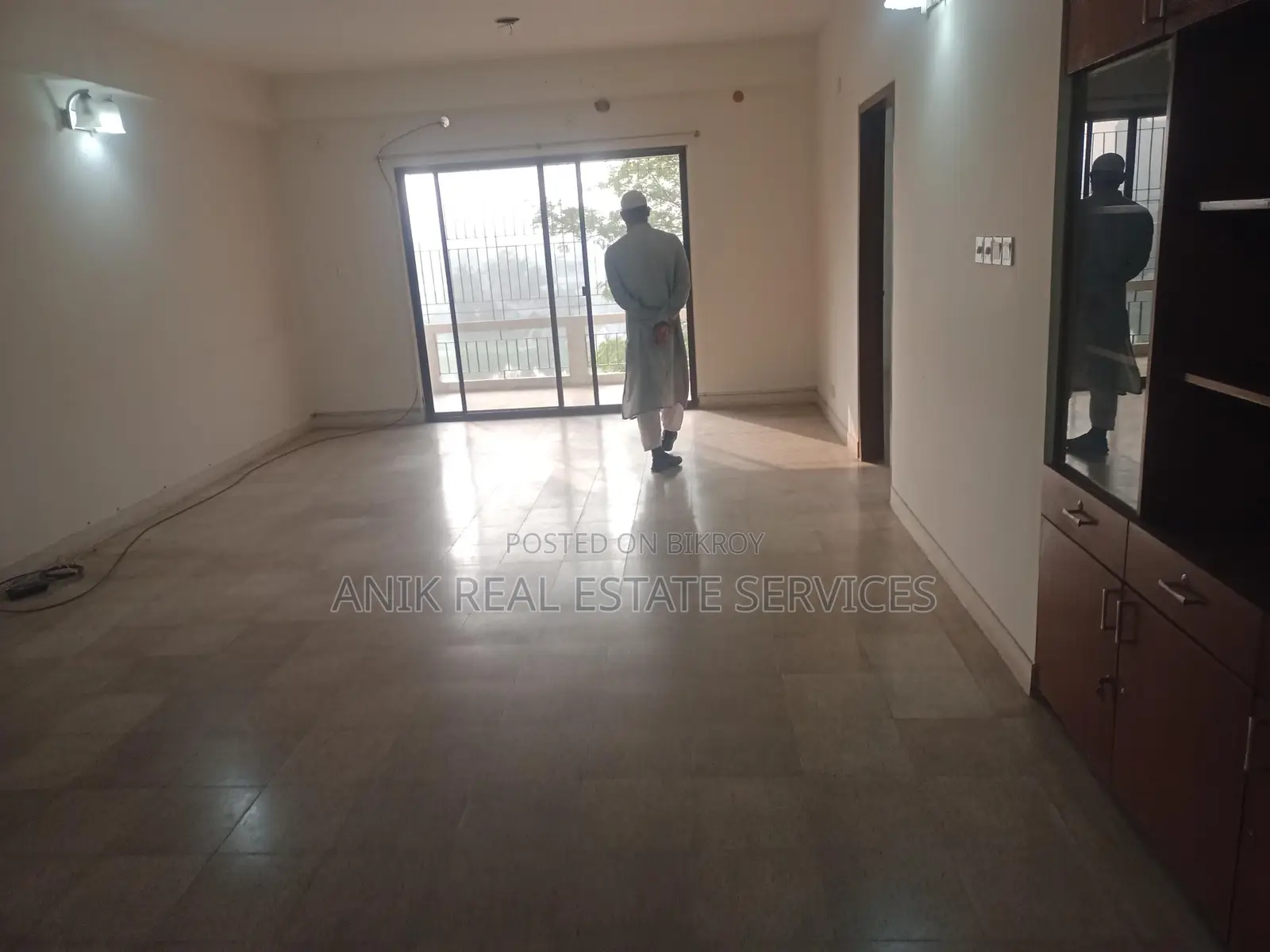 Good Quality 2700 Sft Office Space Rent At Gulshan