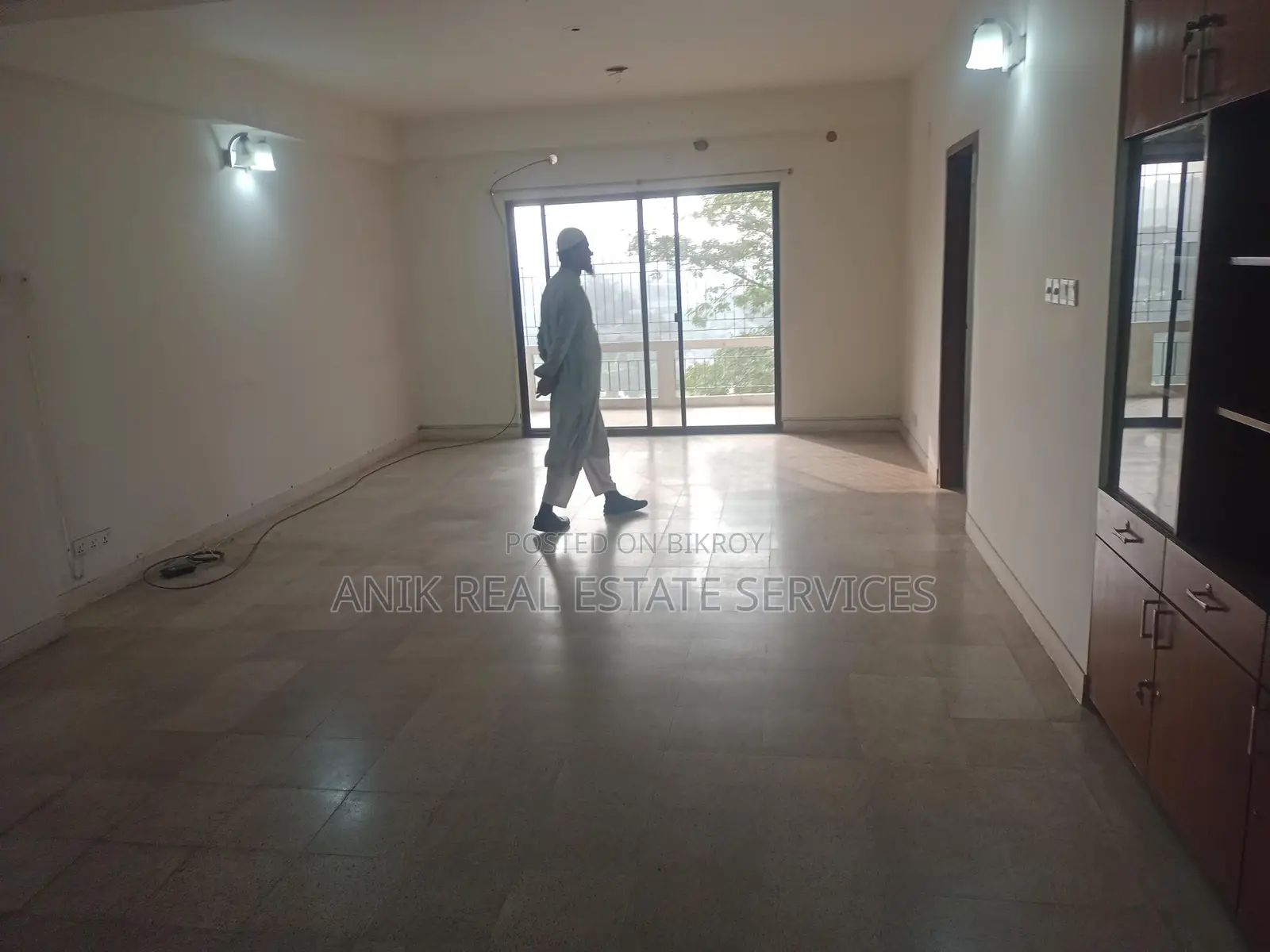 Good Quality 2700 Sft Office Space Rent At Gulshan