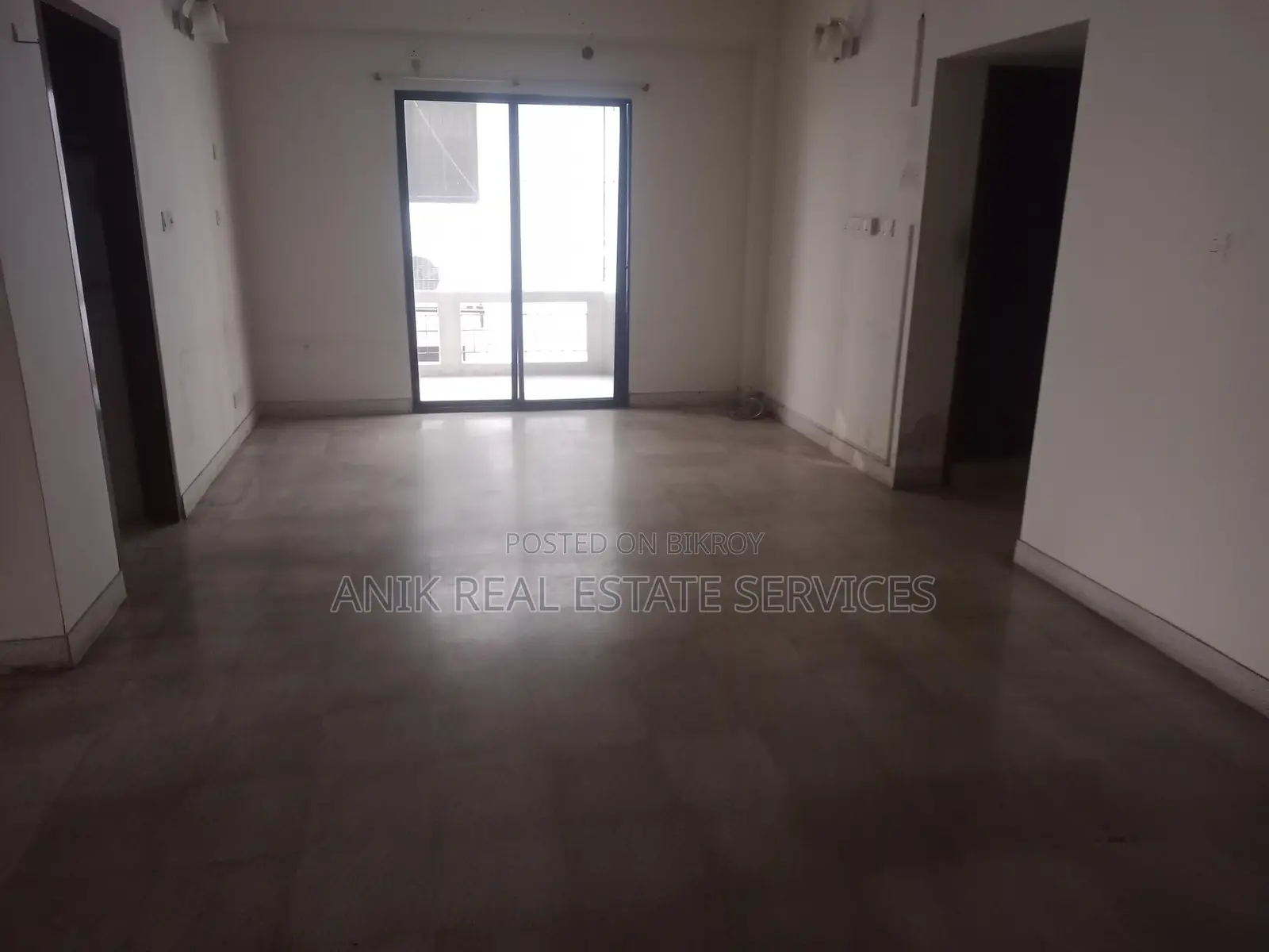 Good Quality 2700 Sft Office Space Rent At Gulshan