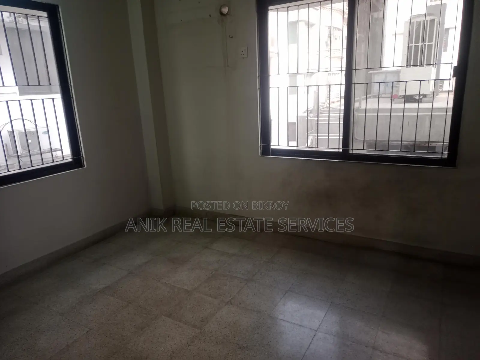 Good Quality 2700 Sft Office Space Rent At Gulshan
