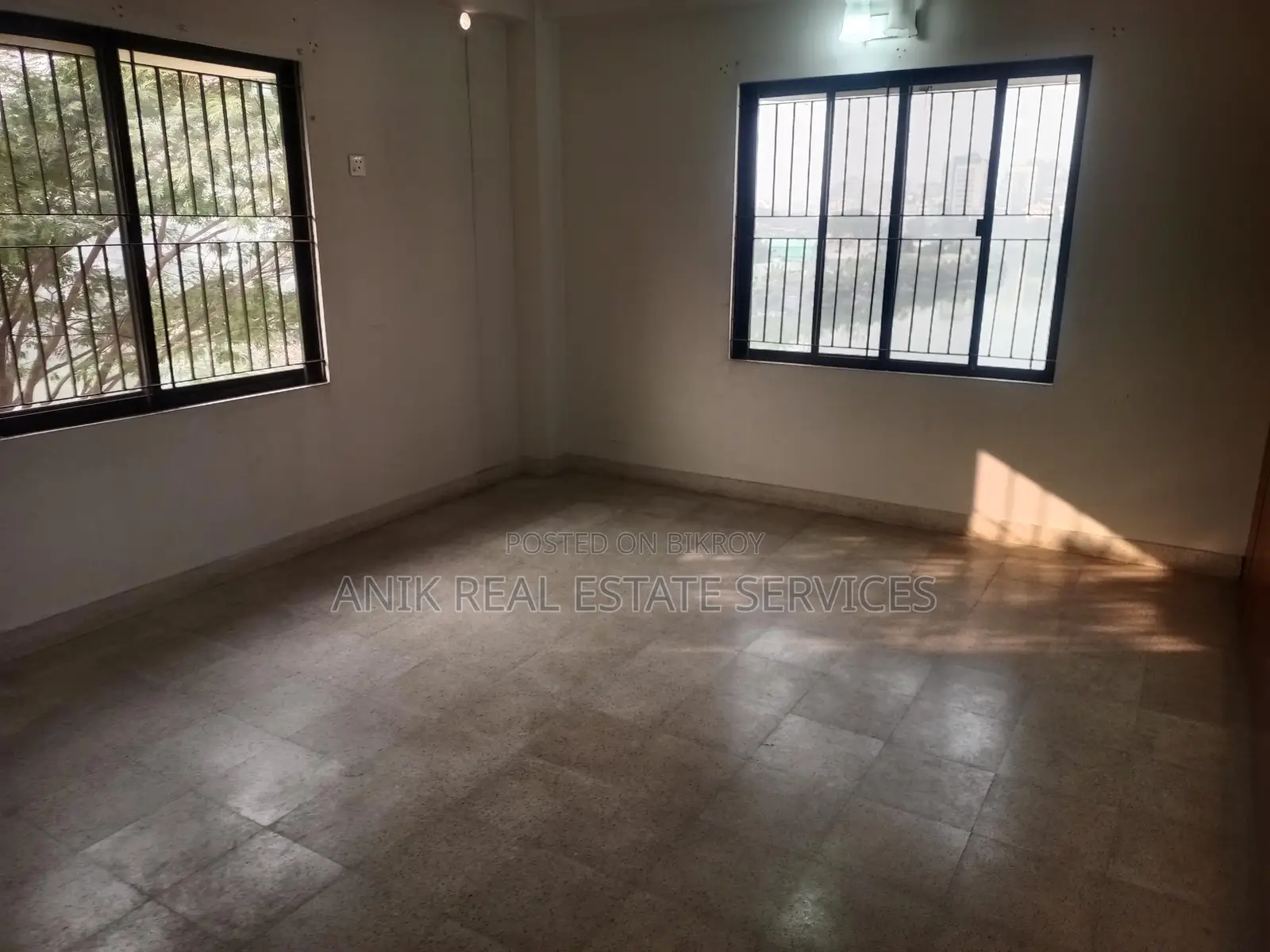 Good Quality 2700 Sft Office Space Rent At Gulshan