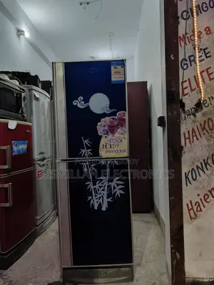 গ্লাস ডোর ফ্রিজ ১২ সিএফটি ফ্রস্ট