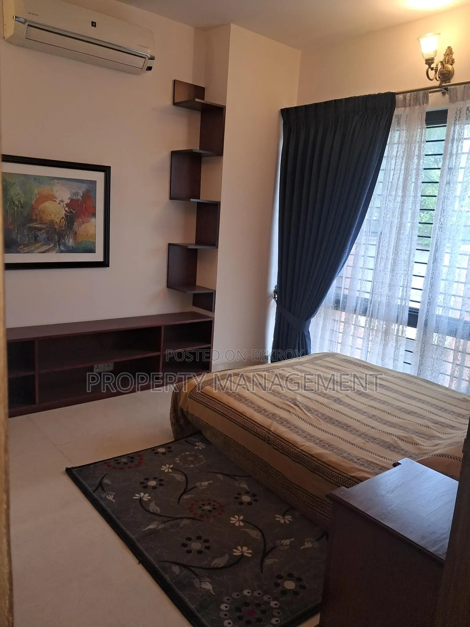 Luxury Fully Furnished 4-Bed Exclusive Apartment