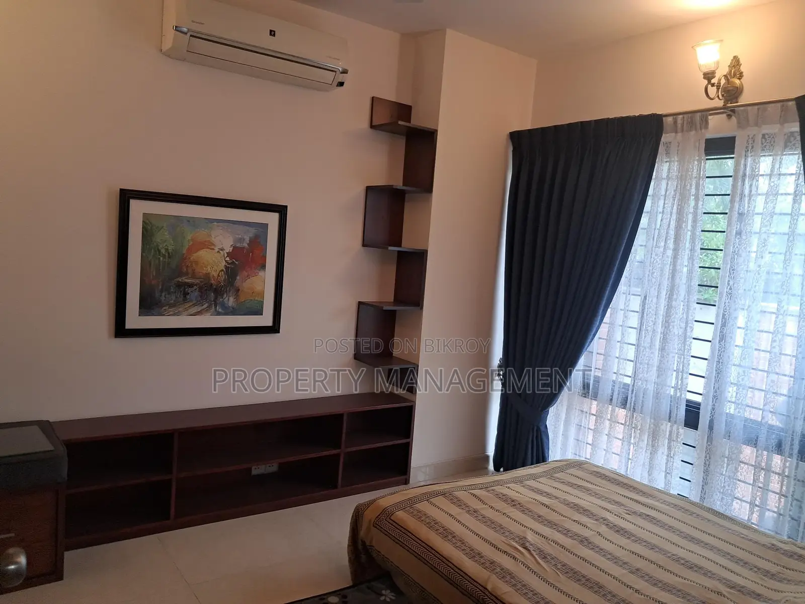 Luxury Fully Furnished 4-Bed Exclusive Apartment