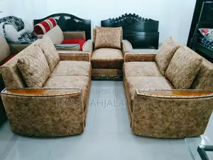 Sofa set chap design segun armrest