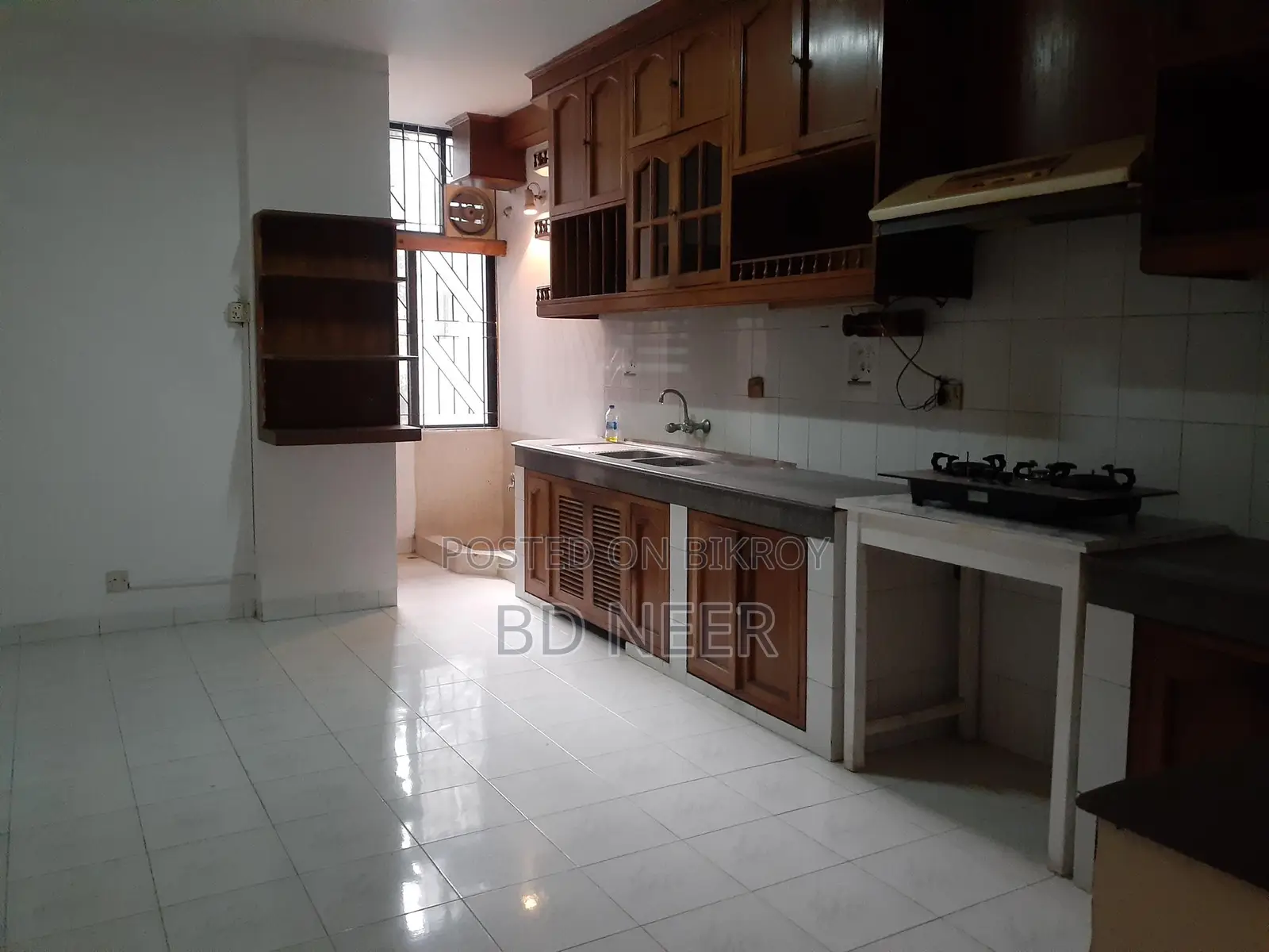 Semi furnished 4Bed Luxury Flat Rent Gulshan-2 North