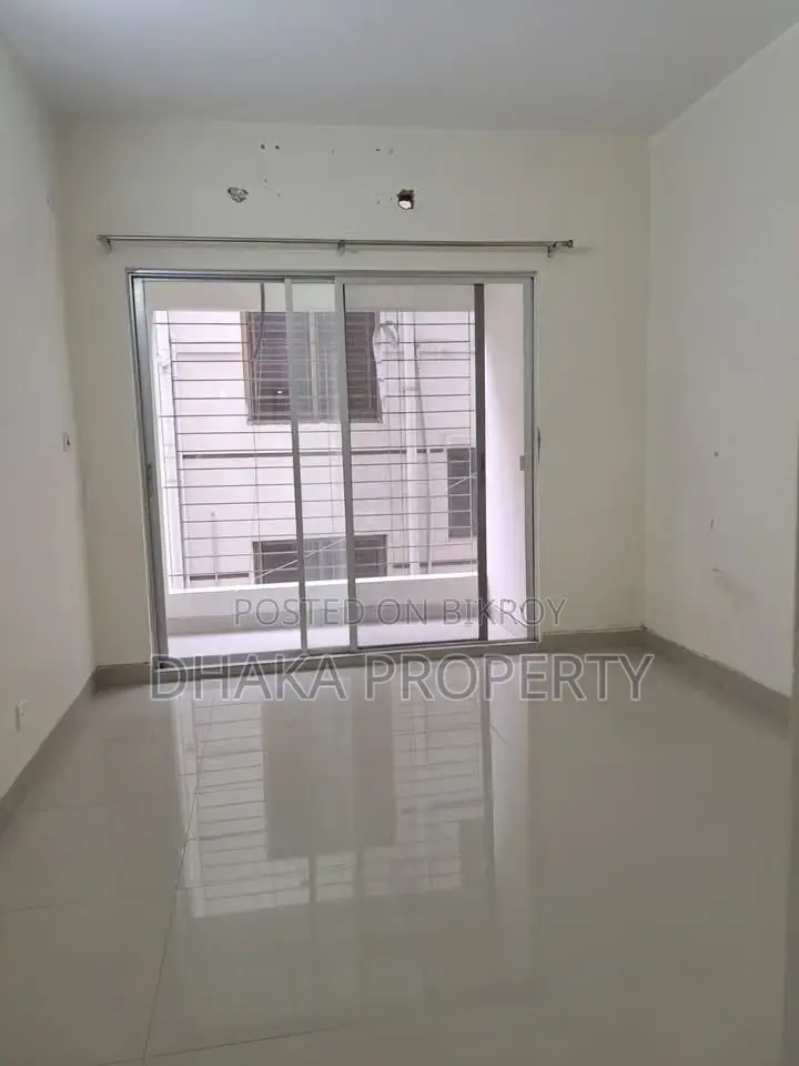 Un-Furnished 2800Sqft Apartment Rent in Gulshan