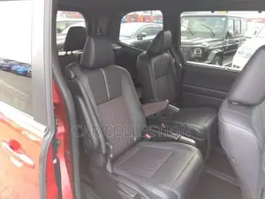 Toyota Voxy S-G 2022