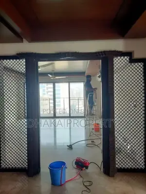 গুলশান মডেল টাউন, ঢাকায় ৪০০০ বর্গফুটের বিলাসবহুল অ্যাপার্টমেন্ট ভাড়া