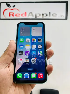 Apple iPhone 11 128 GB ওয়াটারপ্রুফ (ব্যবহৃত)