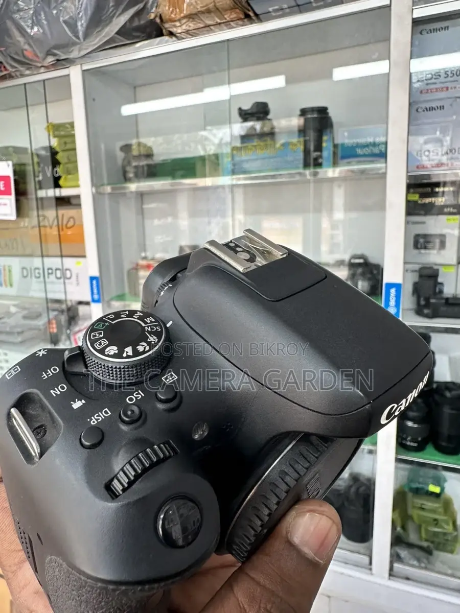 canon 750d body 100% fresh