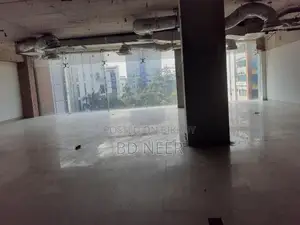 100 % Full Commercial 2000 Sqft Office Space Rent Gulshan Avenue