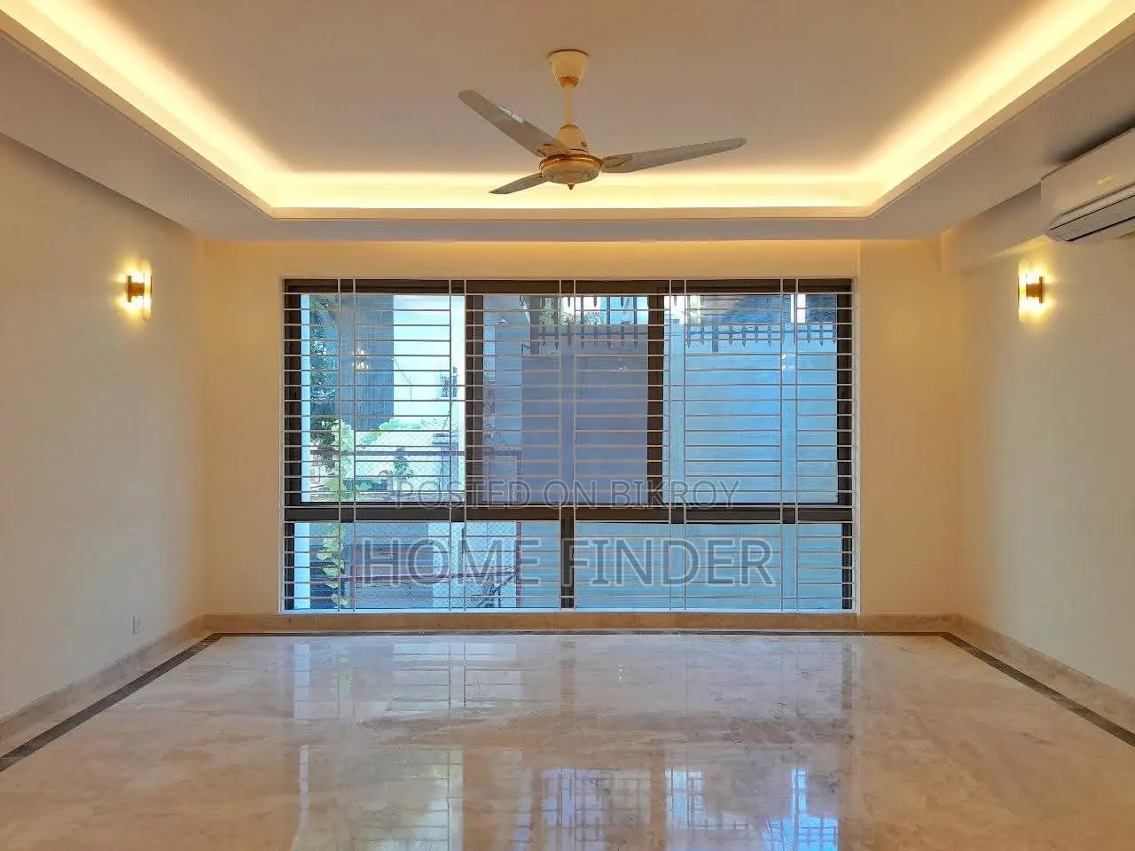 Excellent Semi-Furnished Apartment: Rent @ Gulshan