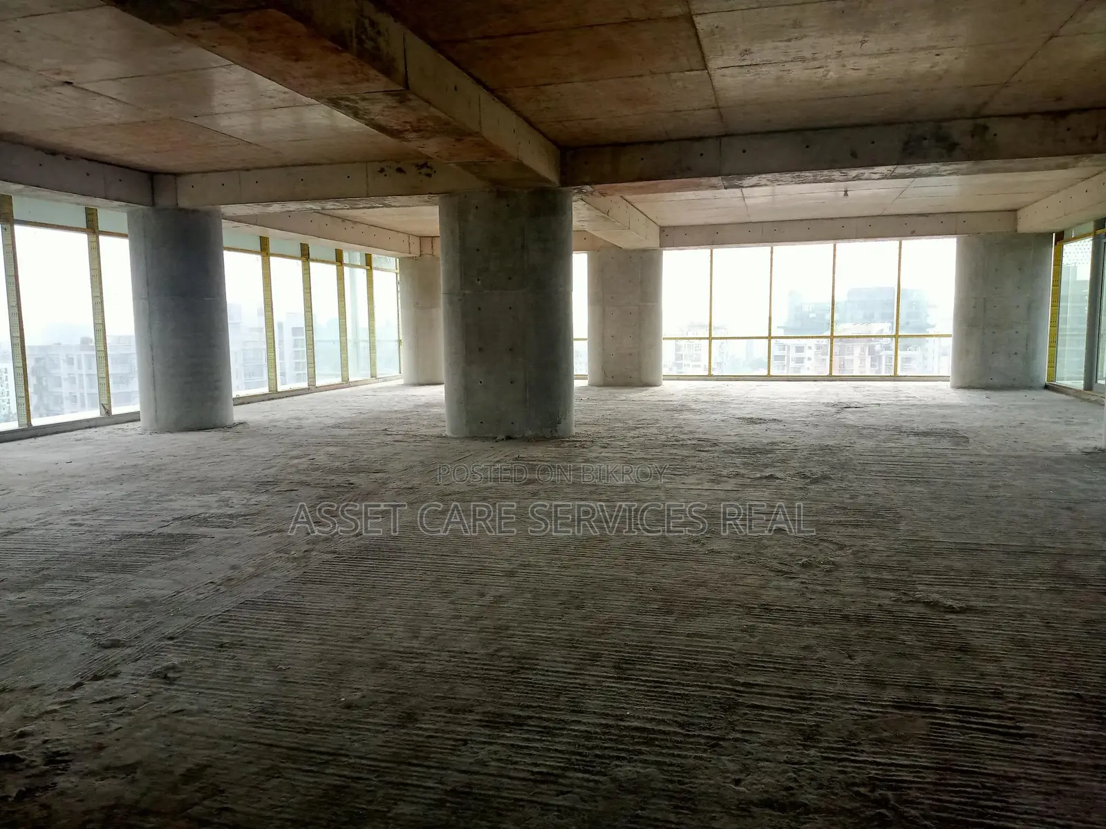 100% Commercial Open Space For Rent Gulshan Avenue