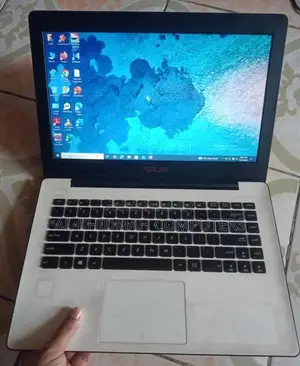 Asus 6th Gen Laptop (4GB RAM, 128GB SSD) Very Low Price.