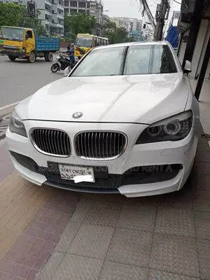 LUXURIOUS BMW FOR RENT