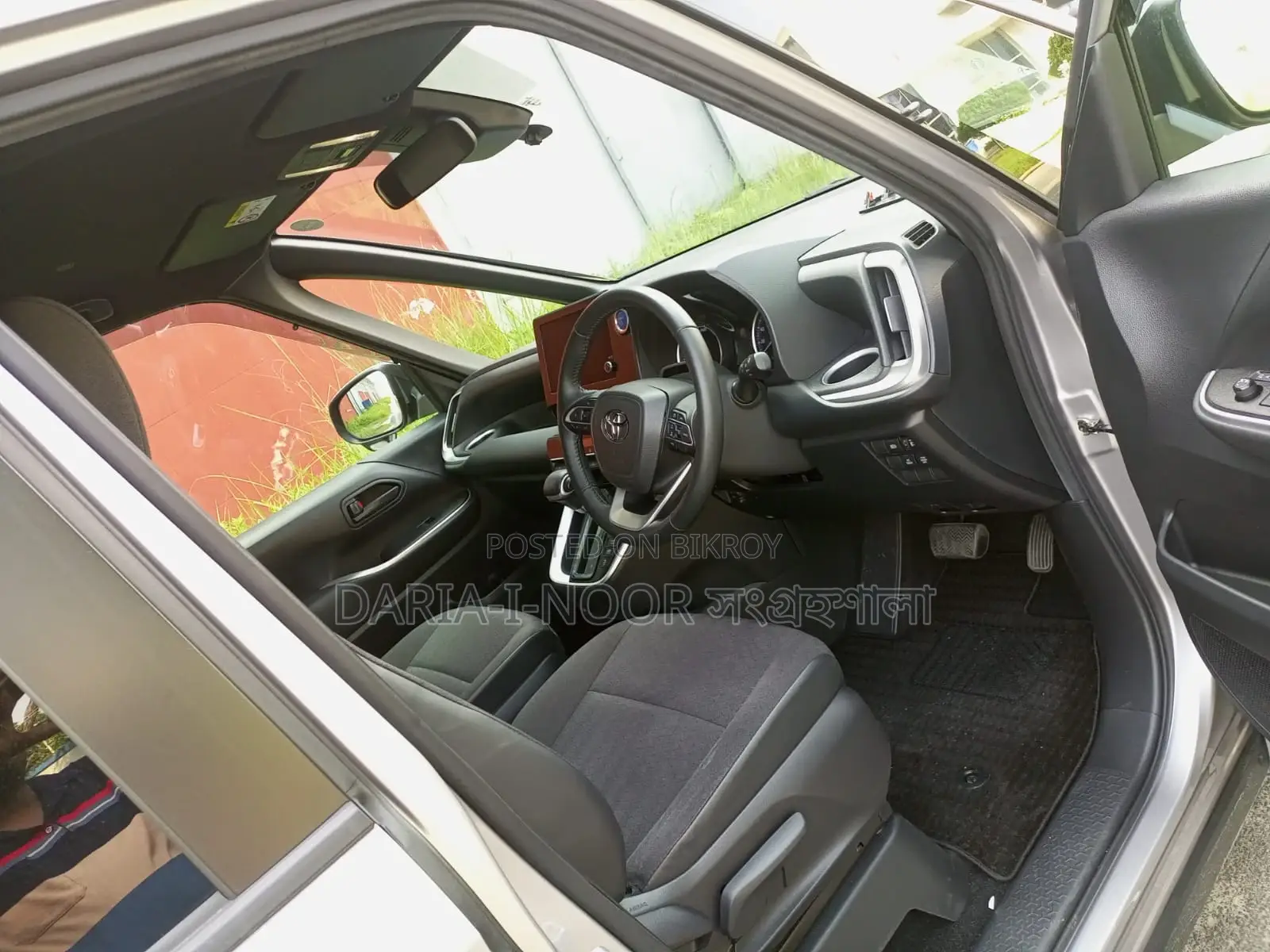 Toyota Noah S-G 2022